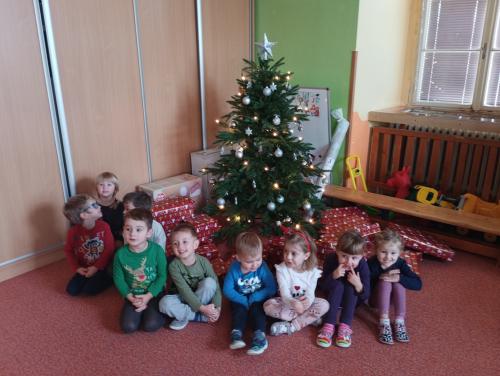 Včeličky - Vánoce v MŠ